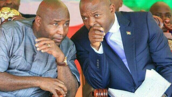 Umukuru w’igihugu Petero Nkurunziza yicishijwe isumu,  Prezida Ndayishimiye ari mu bagirizwa